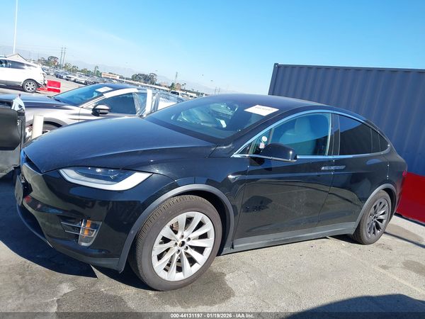 2020 TESLA MODEL X