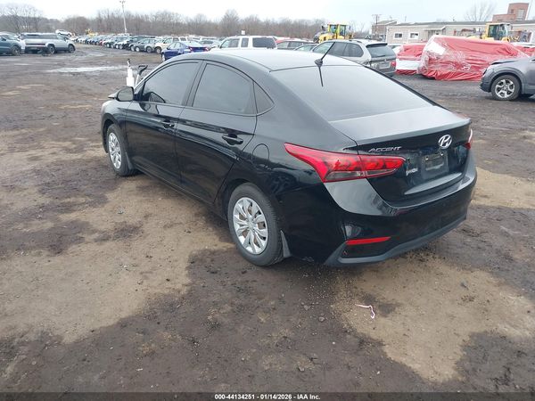 2022 HYUNDAI ACCENT SE