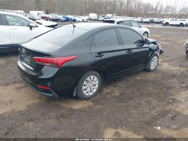 2022 HYUNDAI ACCENT SE