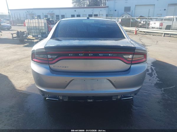 2015 DODGE CHARGER SE