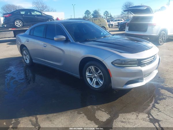 2015 DODGE CHARGER SE