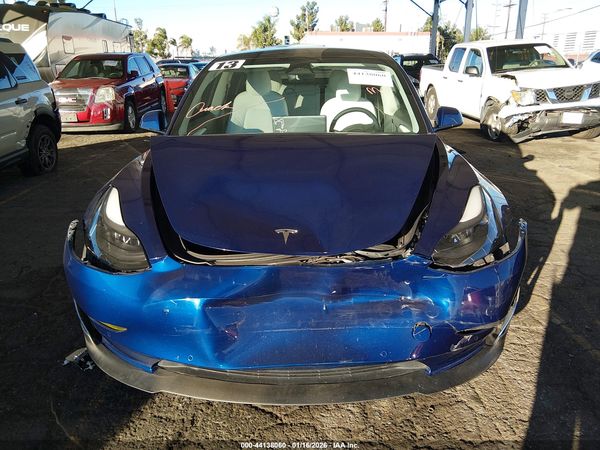 2022 TESLA MODEL 3
