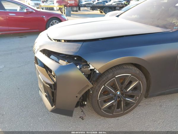 2025 BMW 740I