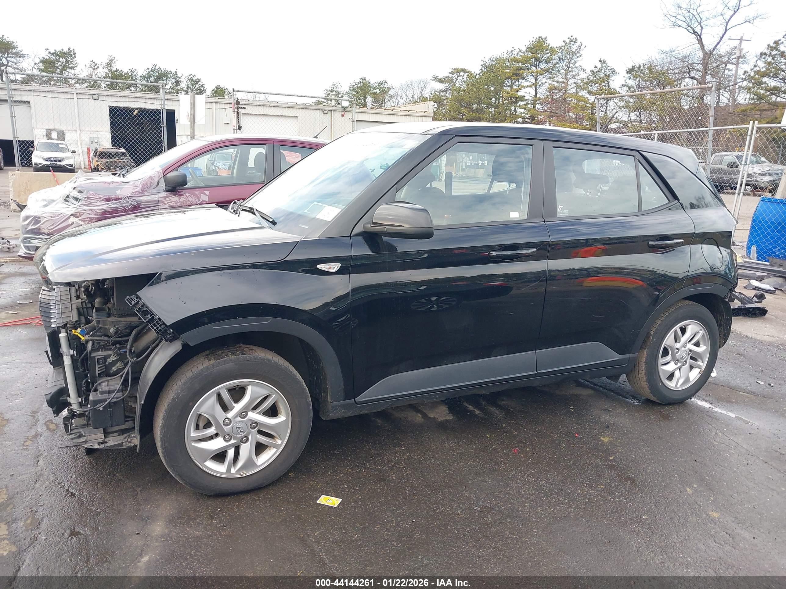2023 HYUNDAI VENUE SE