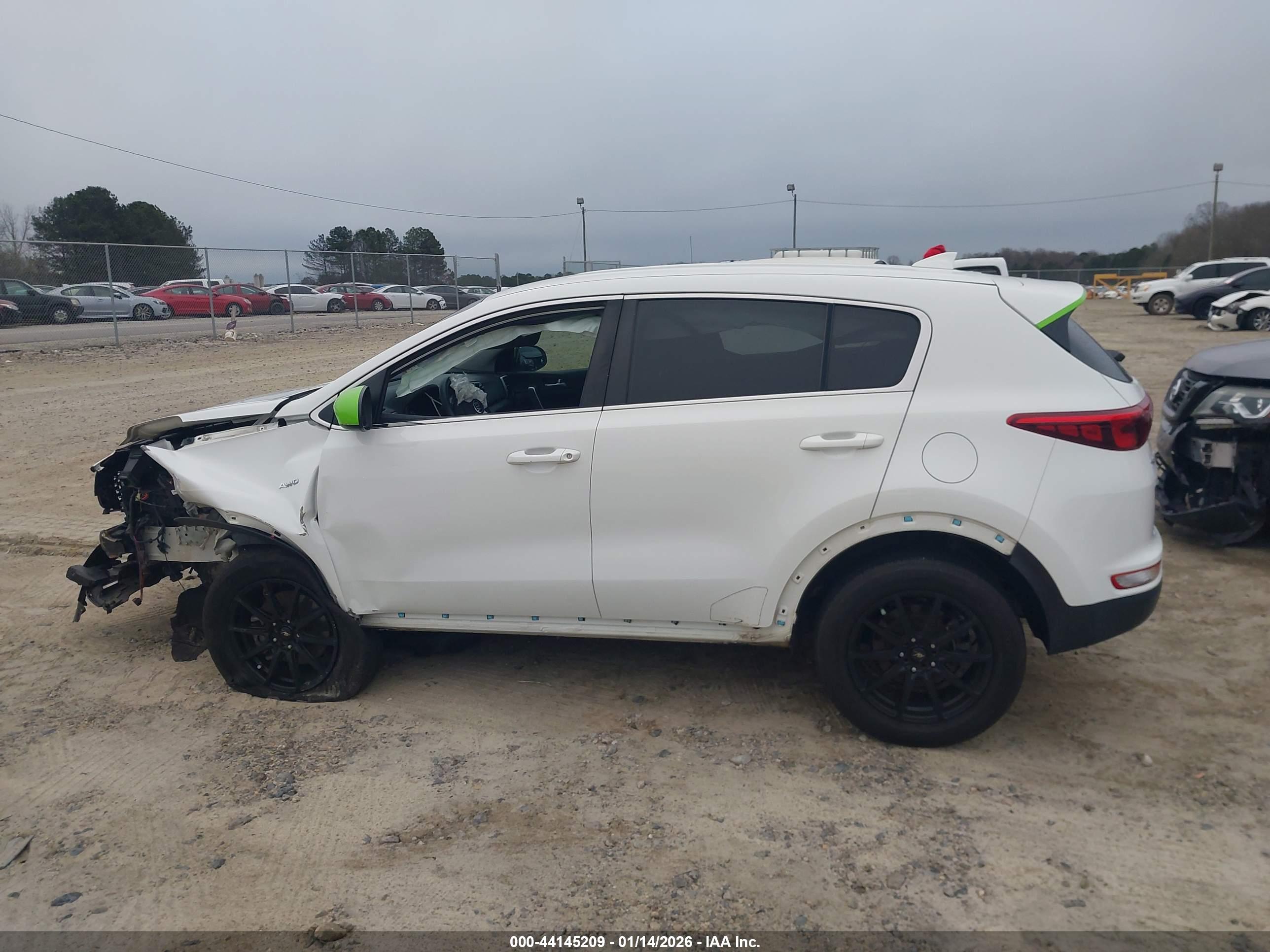 2018 KIA SPORTAGE LX