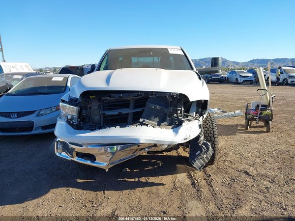 2018 RAM 1500 BIG HORN  4X4 6'4 BOX