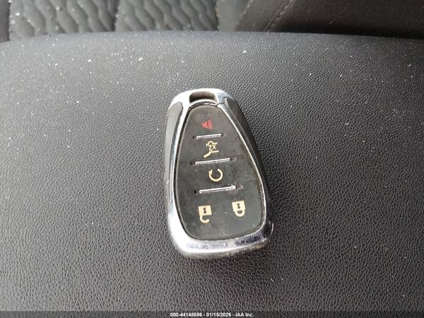 2020 CHEVROLET EQUINOX FWD 2FL — I11