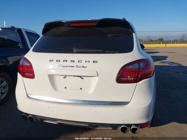 2012 PORSCHE CAYENNE TURBO