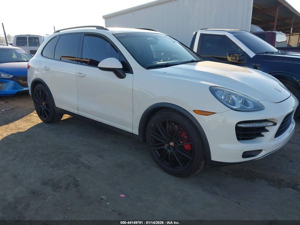 2012 PORSCHE CAYENNE TURBO