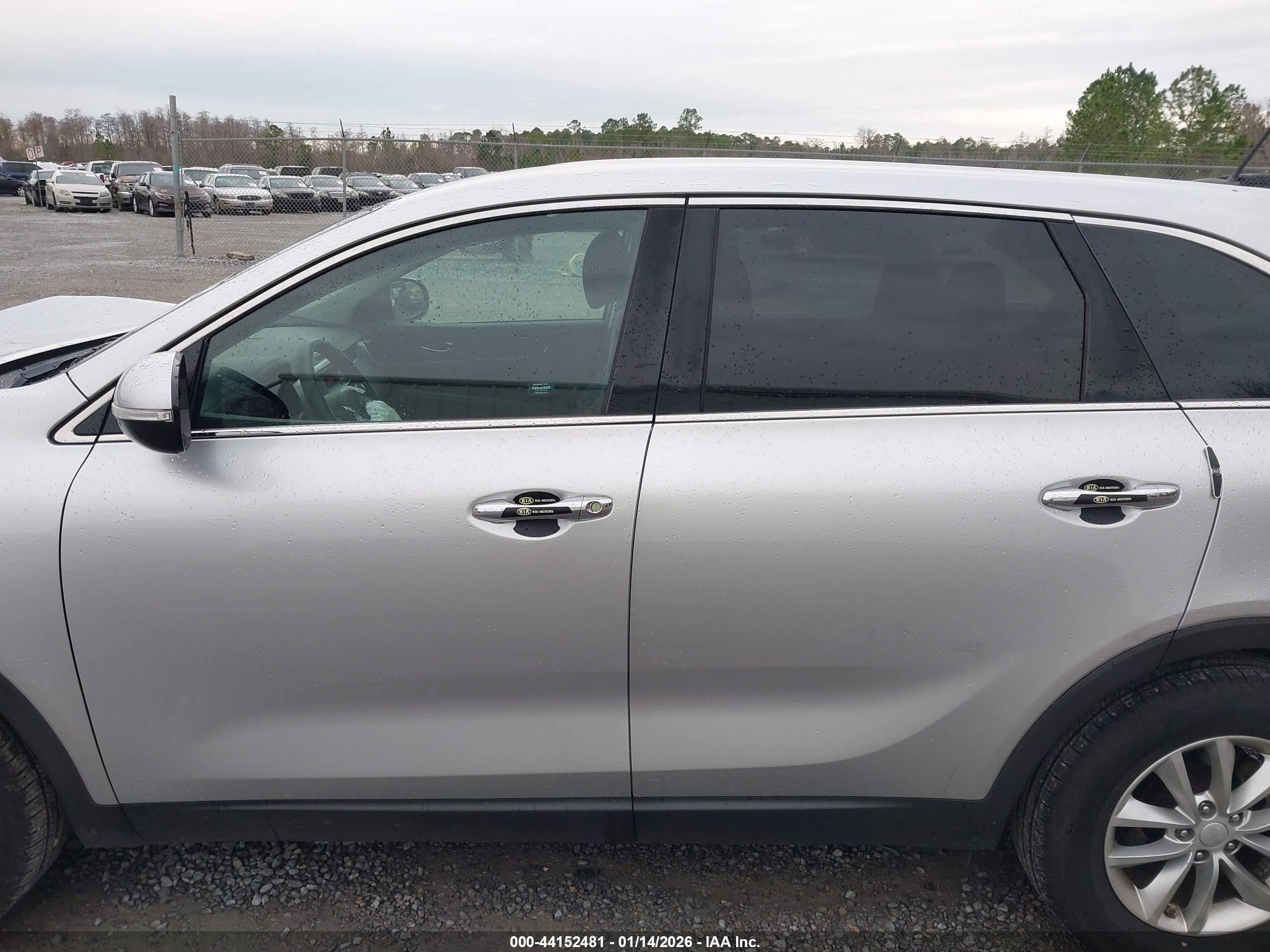 2017 KIA SORENTO 2.4L L