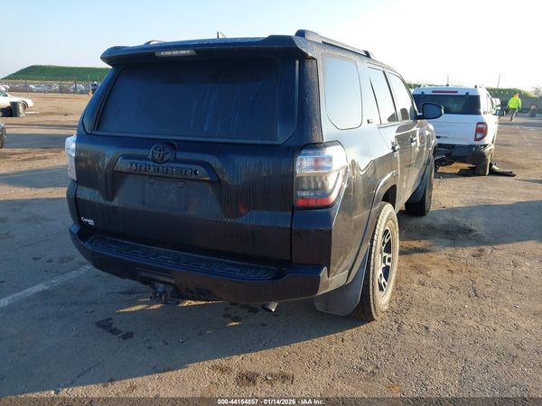 2019 TOYOTA 4RUNNER SR5