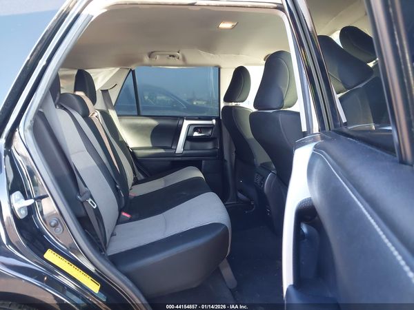 2019 TOYOTA 4RUNNER SR5