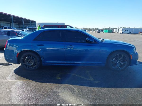 2022 CHRYSLER 300 TOURING L