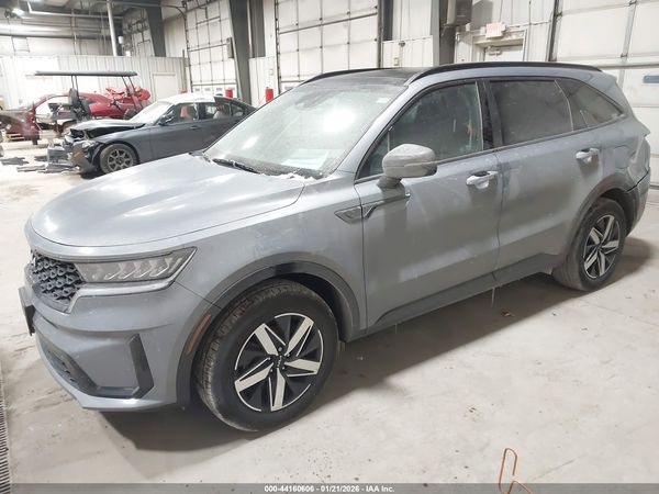 2023 KIA SORENTO S