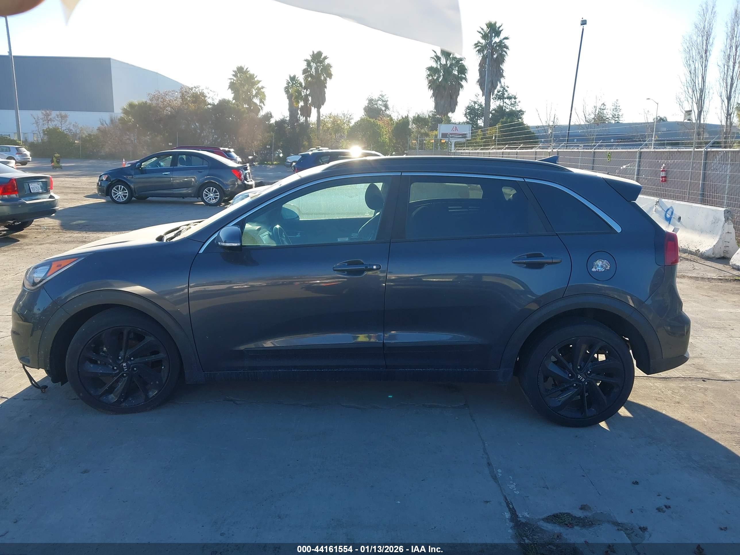 2018 KIA NIRO EX