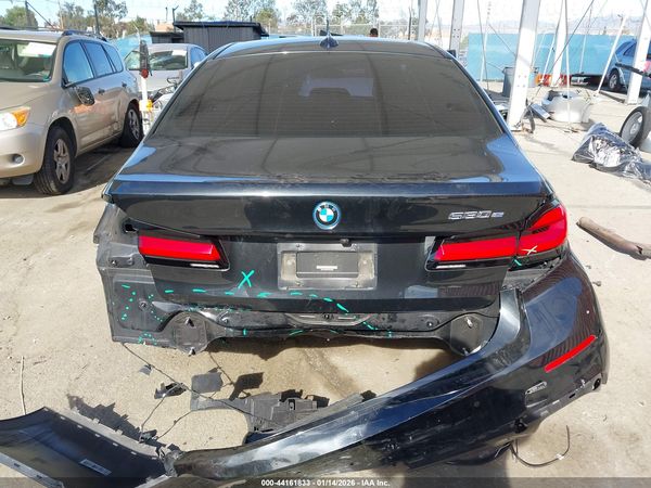 2022 BMW 530E