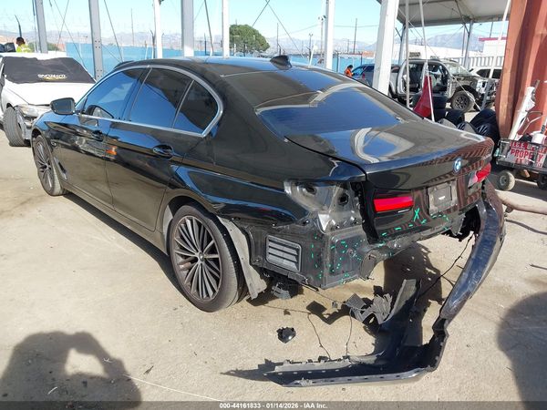 2022 BMW 530E