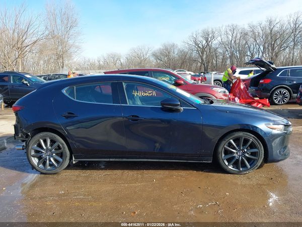 2019 MAZDA 3 PREFERRED