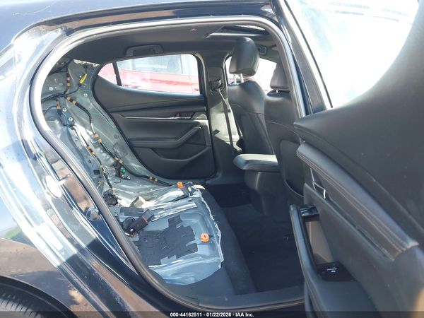 2019 MAZDA 3 PREFERRED