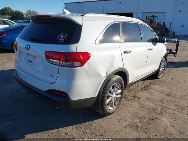 2016 KIA SORENTO 2.4L LX