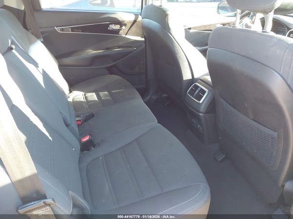 2016 KIA SORENTO 2.4L LX