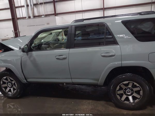 2022 TOYOTA 4RUNNER TRD OFF ROAD