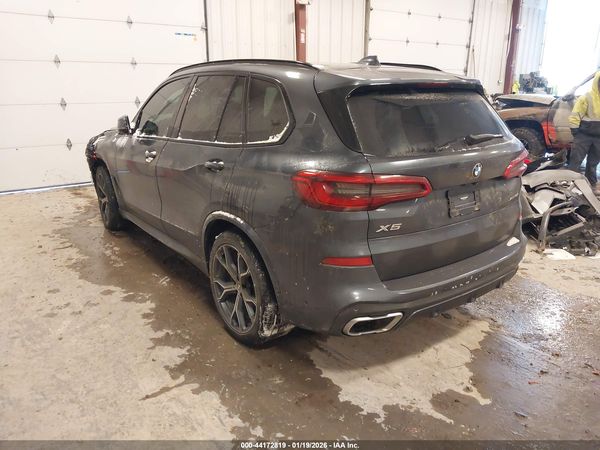 2019 BMW X5 XDRIVE40I