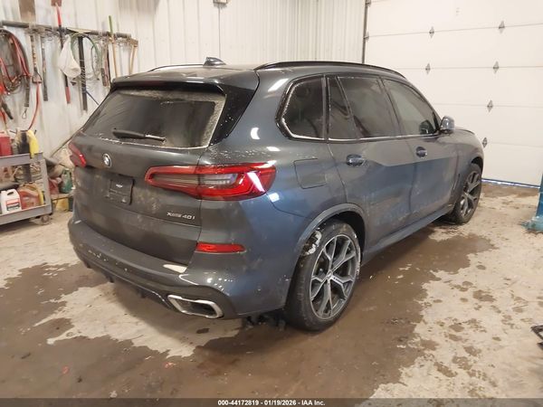 2019 BMW X5 XDRIVE40I