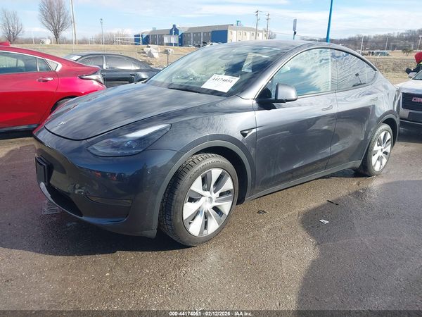 2024 TESLA MODEL Y RWD