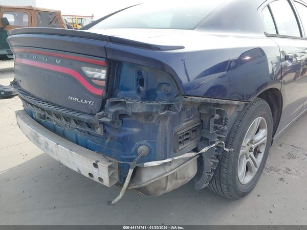 2015 DODGE CHARGER SXT