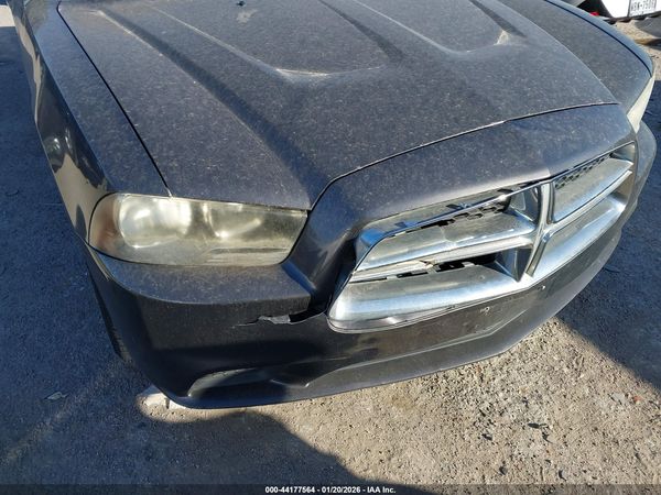 2013 DODGE CHARGER SE