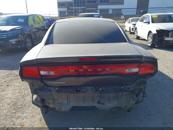 2013 DODGE CHARGER SE