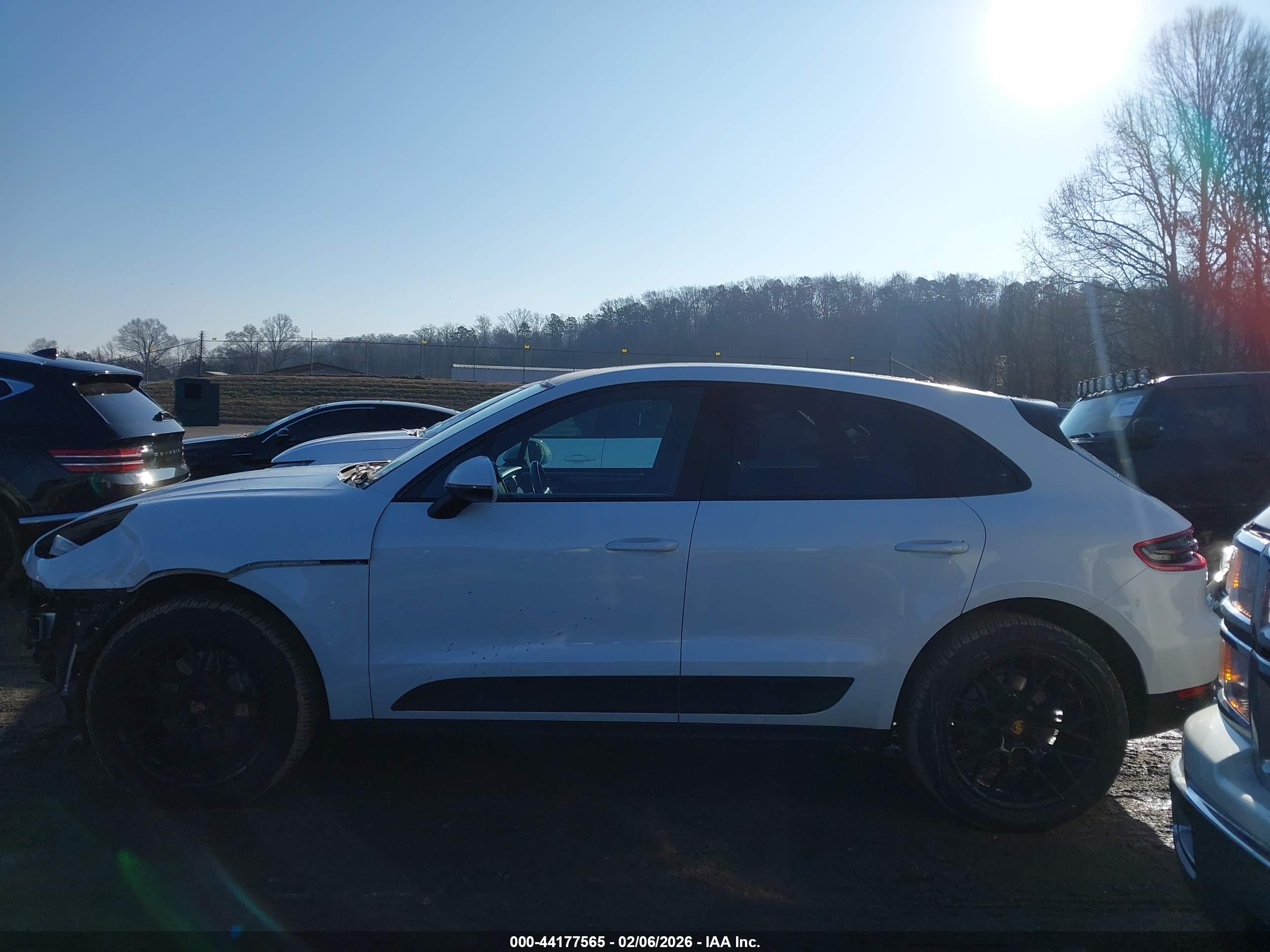2018 PORSCHE MACAN S