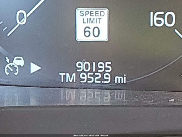 2018 VOLVO S90 T5 MOMENTUM