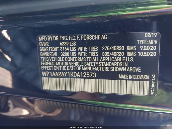 2019 PORSCHE CAYENNE