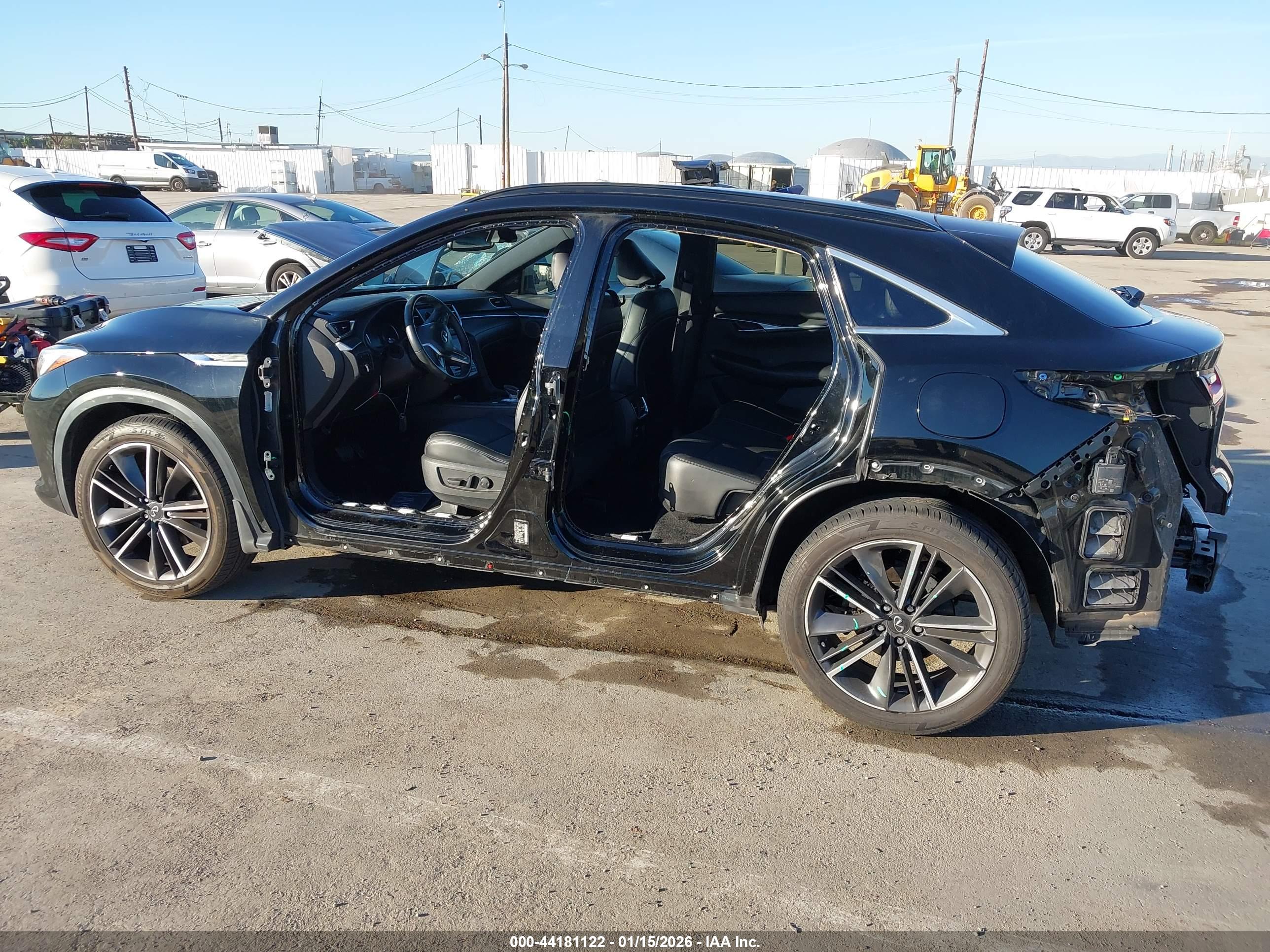 2022 INFINITI QX55 LUXE AWD