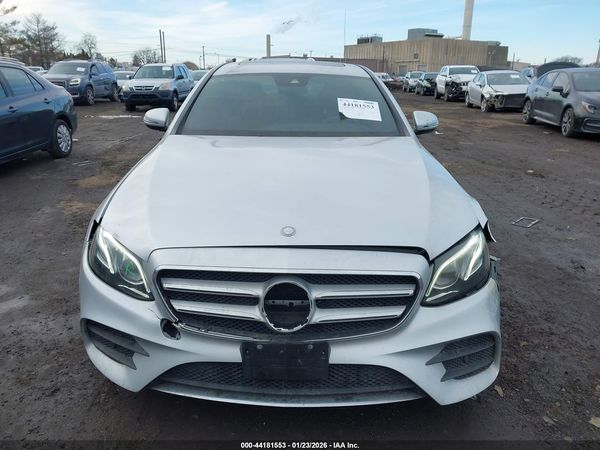2017 MERCEDES-BENZ E 300 4MATIC