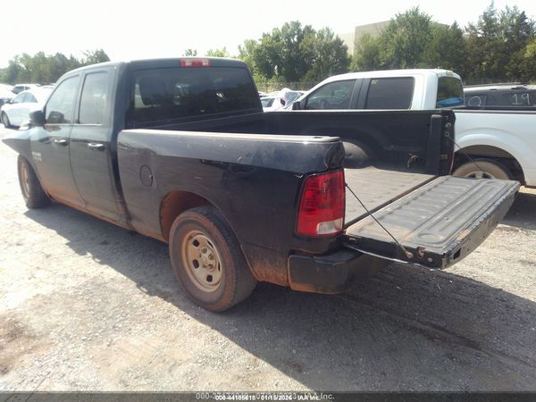 2019 RAM 1500 CLASSIC TRADESMAN  4X2 6'4 BOX