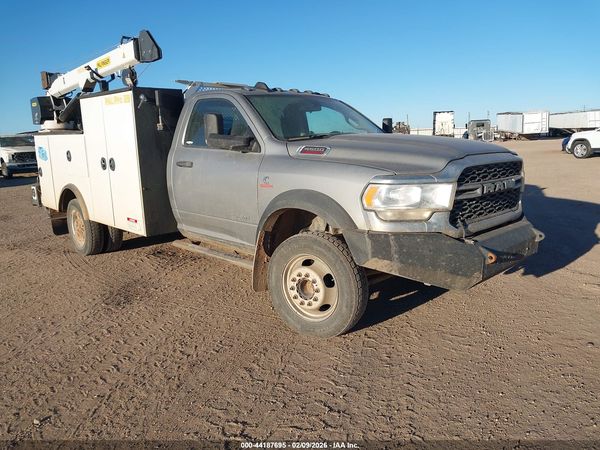 2019 RAM 4500 CHASSIS TRADESMAN/SLT