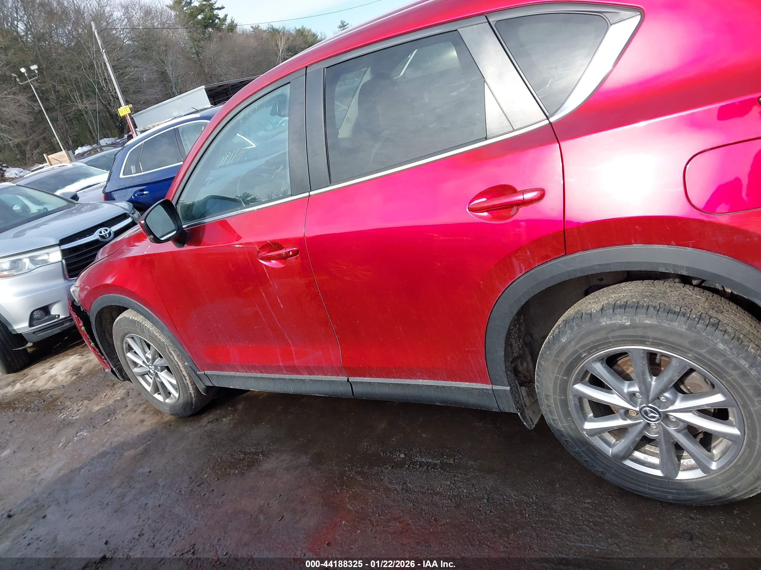 2022 MAZDA CX-5 2.5 S PREFERRED