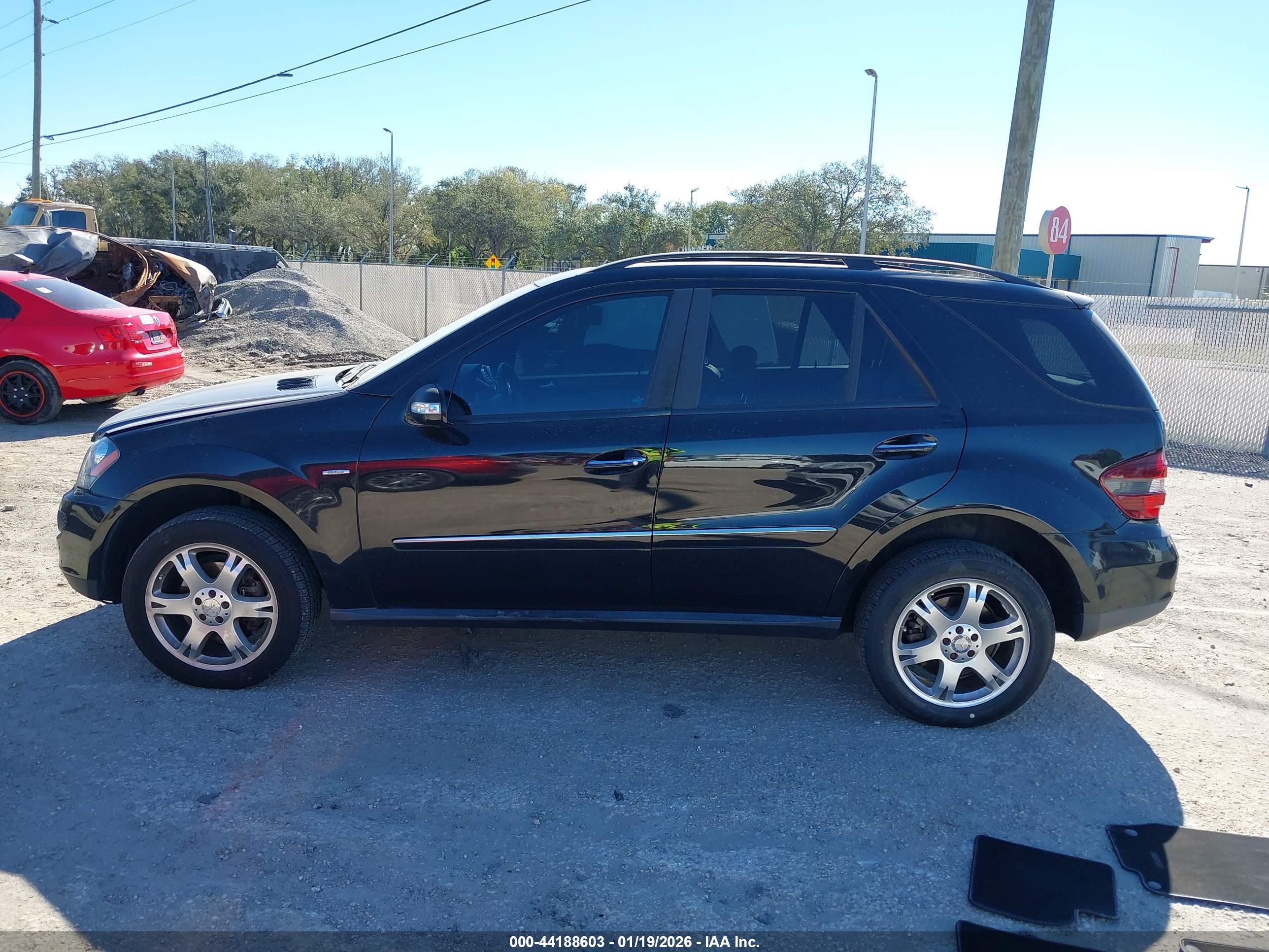 2008 MERCEDES-BENZ ML 350 ML550 4 MATIC
