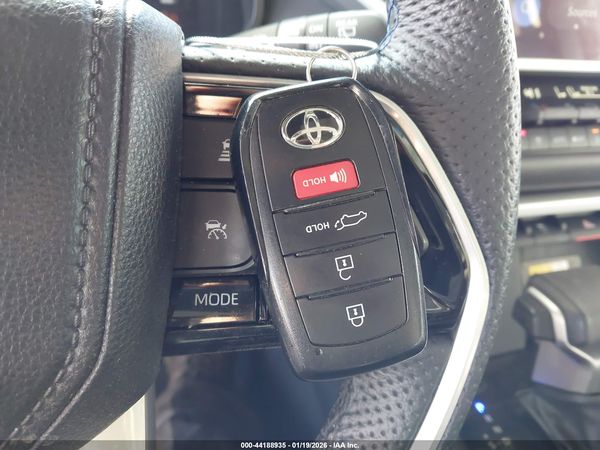 2023 TOYOTA SEQUOIA PLATINUM