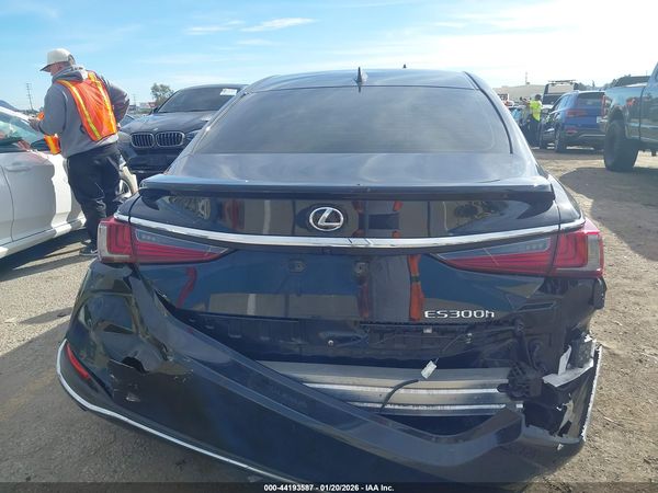 2024 LEXUS ES 300H 300h Premium