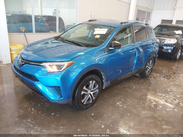 2018 TOYOTA RAV4 LE