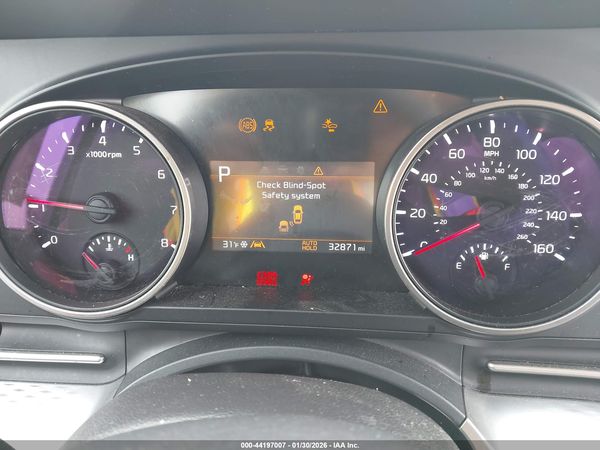 2024 KIA CARNIVAL MPV LX SEAT PACKAGE