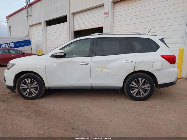 2018 NISSAN PATHFINDER SV — I117