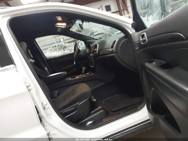 2019 JEEP GRAND CHEROKEE LAREDO E 4X4