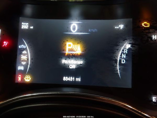 2019 JEEP GRAND CHEROKEE LAREDO E 4X4