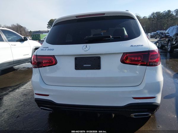 2022 MERCEDES-BENZ GLC 300 4MATIC SUV