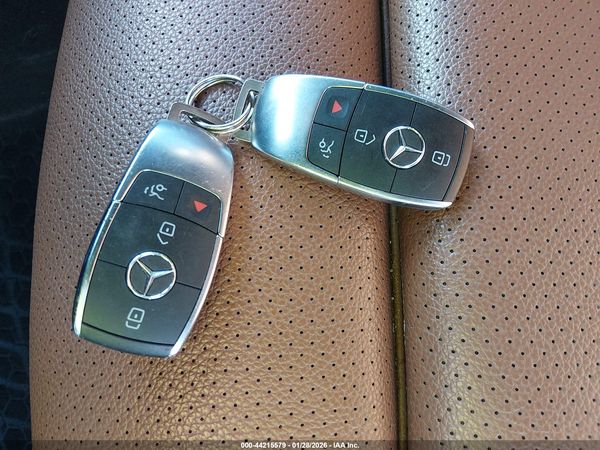 2022 MERCEDES-BENZ GLC 300 4MATIC SUV